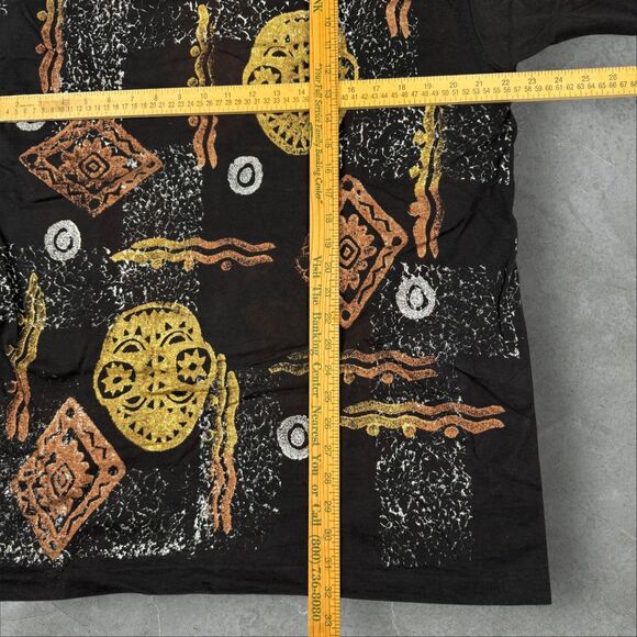 VTG 90’s Abstract Skull & Tribal Print Marin City AOP Graphic Metallic - XL - Picture 5 of 5